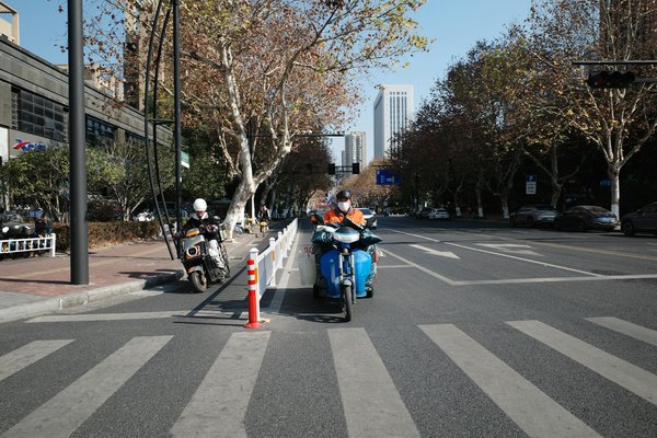 L'Épopée des Pneus : De la Genèse à l'Innovation Moderne